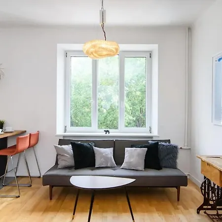 Charming Flat With Great Location By Urban Rent * Vilnius