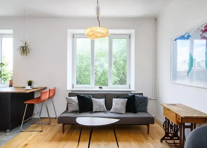 Charming Flat With Great Location By Urban Rent * ヴィリニュス