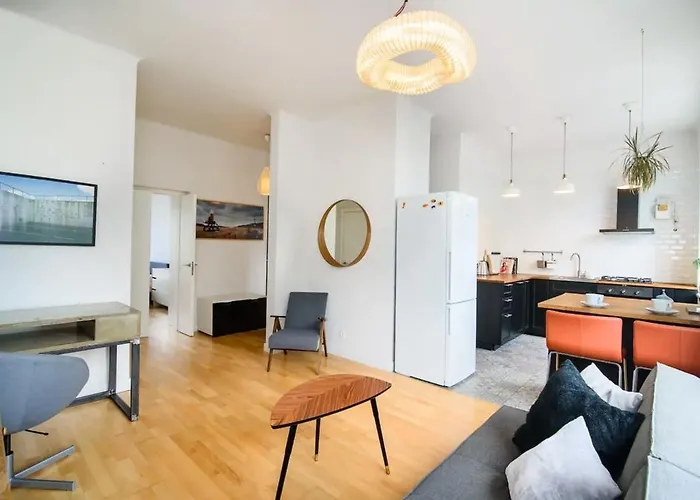 Charming Flat With Great Location By Urban Rent Apartman