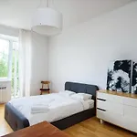 Charming Flat With Great Location By Urban Rent شقة فيلنيوس
