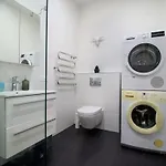 Charming Flat With Great Location By Urban Rent *
