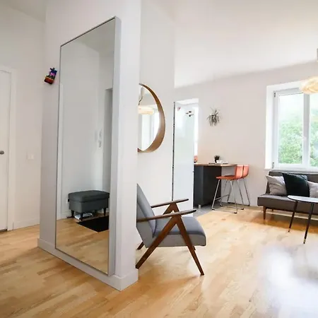 Charming Flat With Great Location By Urban Rent וילנה