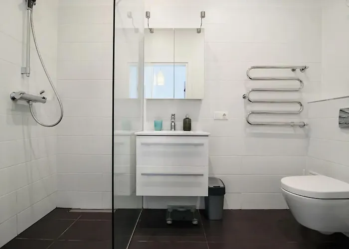 Charming Flat With Great Location By Urban Rent וילנה